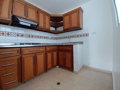 Apartamento de 3 alcobas en arriendo en Florida Nueva, Medellín, 90 m² · foto 7 de 11