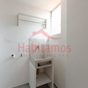Apartamento de 3 alcobas en venta en Lorena, Medellín, 88 m² · foto 7 de 20