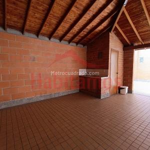 Apartamento de 3 alcobas en venta en Lorena, Medellín, 88 m² · foto 19 de 20