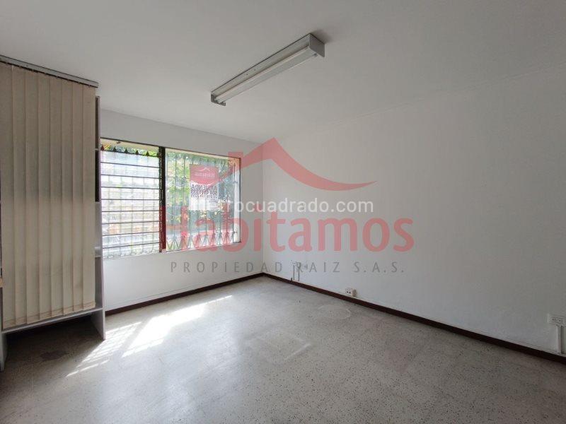 Casa Amplia de 4 Alcobas en Arriendo en Belén - 3