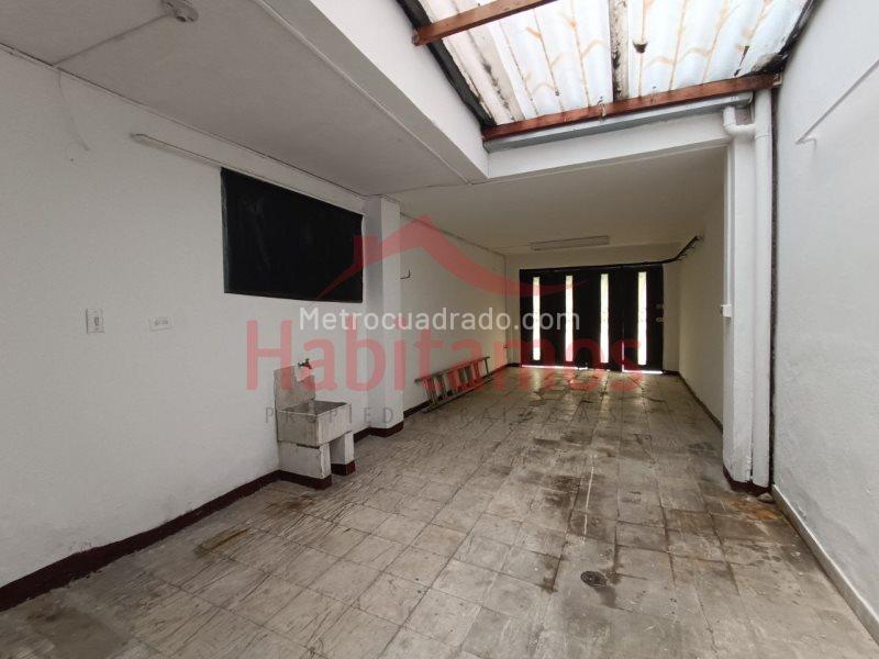 Casa Amplia de 4 Alcobas en Arriendo en Belén - 8