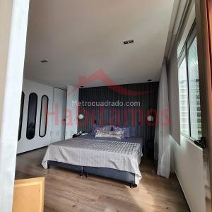 Apartamento de 2 alcobas en venta en El Poblado, Medellín, 130 m² · foto 13 de 20