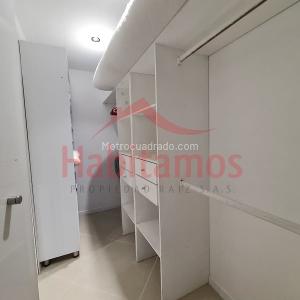 Apartamento de 2 alcobas en venta en Vereda Las Lomitas, Sabaneta, 77 m² · foto 10 de 18