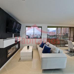 Apartamento de 2 alcobas en venta en Vereda Las Lomitas, Sabaneta, 77 m² · foto 5 de 18