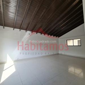 Casa de 5 alcobas en venta en El Poblado, Medellín, 305 m² · foto 3 de 20