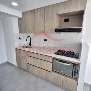 Apartamento de 3 alcobas en venta en Fontibon, Rionegro, 60 m² · foto 2 de 20