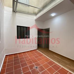 Apartamento en venta en Laureles, Medellín · foto 8 de 20