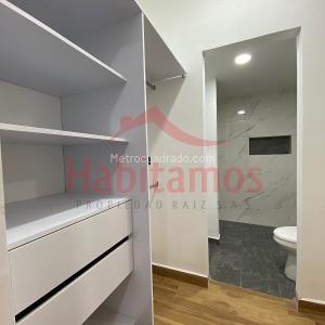 Apartamento en venta en Laureles, Medellín · foto 12 de 20