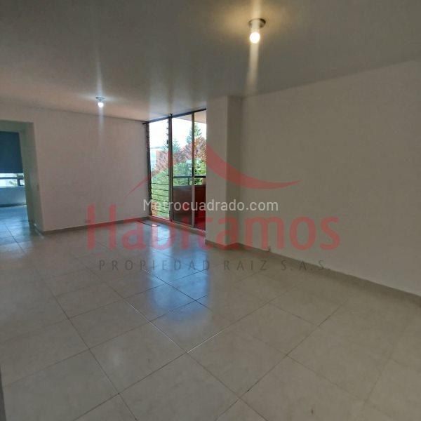 Apartamento Estiloso de 3 Alcobas con Gimnasio en El Poblado - 4