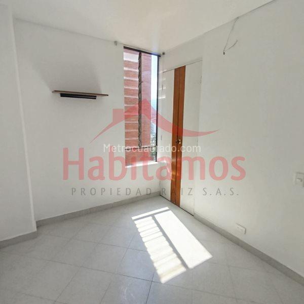 Apartamento Estiloso de 3 Alcobas con Gimnasio en El Poblado - 5