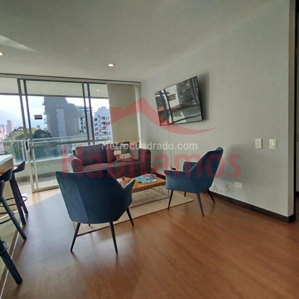 Apartamento de Lujo de 2 Alcobas con Piscina en Las Lomas - 4