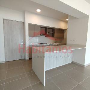 Apartamento de 3 alcobas en arriendo en El Poblado, Medellín, 140 m² · foto 5 de 20