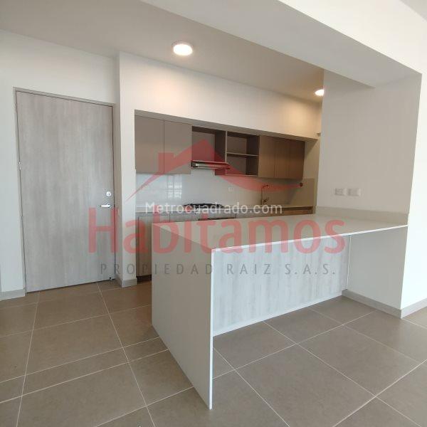 Piso – Medellín, Villa Carlota, El Poblado - Más