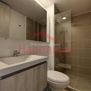 Apartamento de 3 alcobas en arriendo en El Poblado, Medellín, 140 m² · foto 14 de 20