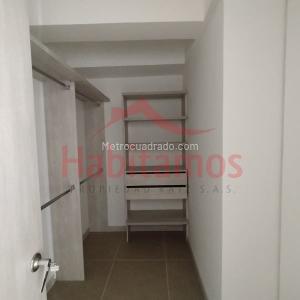 Apartamento de 3 alcobas en arriendo en El Poblado, Medellín, 140 m² · foto 11 de 20