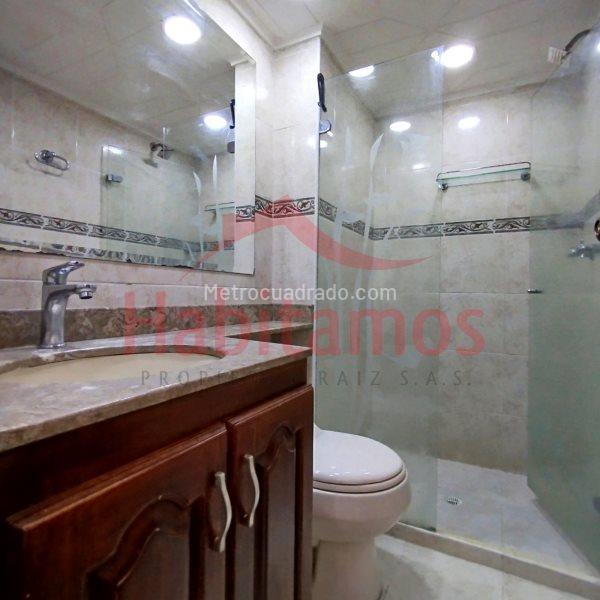 Modern 4BR Apartment with Pool in Otra Parte (Envigado) - 5