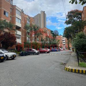 Apartamento en venta en Calasanz, Medellín · foto 10 de 10