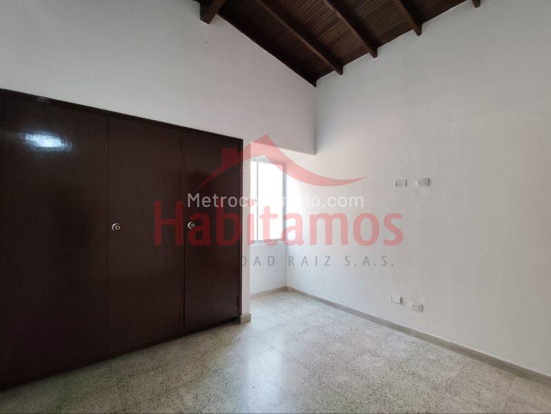 Apartamento de 2 Alcobas en Florida Nueva (Estrato 5) - 5