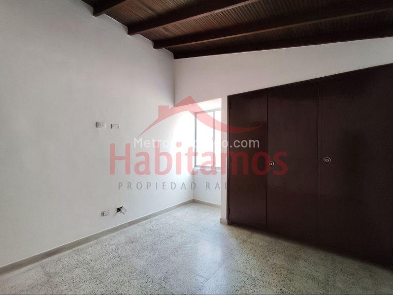 Apartamento de 2 Alcobas en Florida Nueva (Estrato 5) - 8