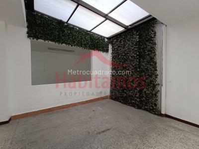 Casa de 4 alcobas en venta en Belen, Medellín, 241 m² · foto 2 de 20