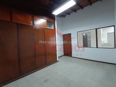 Casa de 4 alcobas en venta en Belen, Medellín, 241 m² · foto 12 de 20