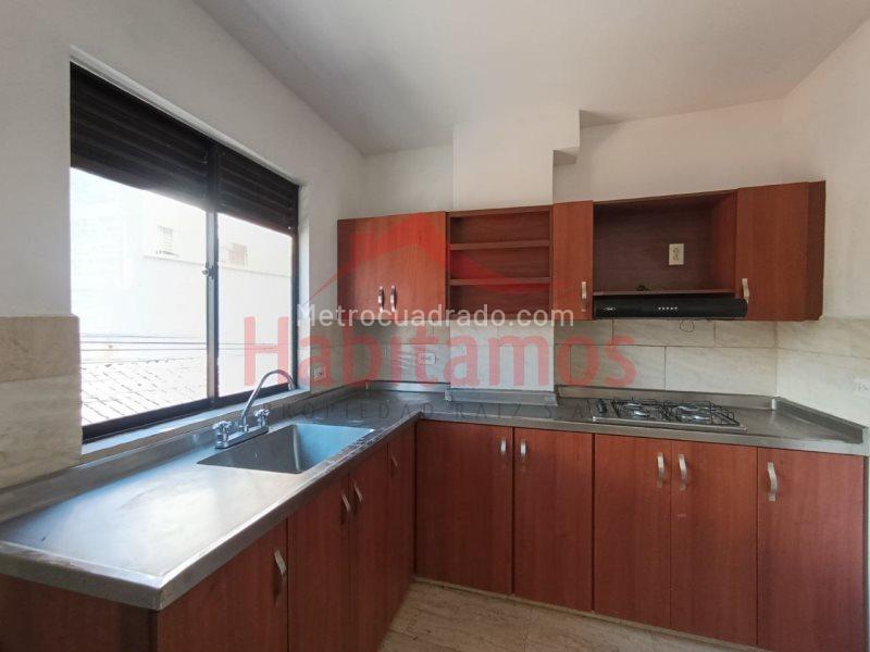 3BR Apartment for Rent in Centro (65 m²) - 2