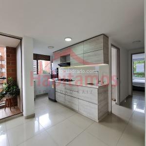 Apartamento de 3 alcobas en venta en El Poblado, Medellín, 85 m² · foto 5 de 20