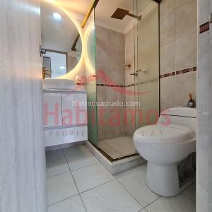 Apartamento de 3 alcobas en venta en El Poblado, Medellín, 85 m² · foto 13 de 20