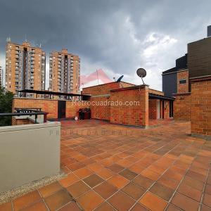 Apartamento de 3 alcobas en venta en El Poblado, Medellín, 85 m² · foto 14 de 20