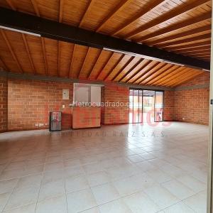 Apartamento de 3 alcobas en venta en El Poblado, Medellín, 85 m² · foto 17 de 20