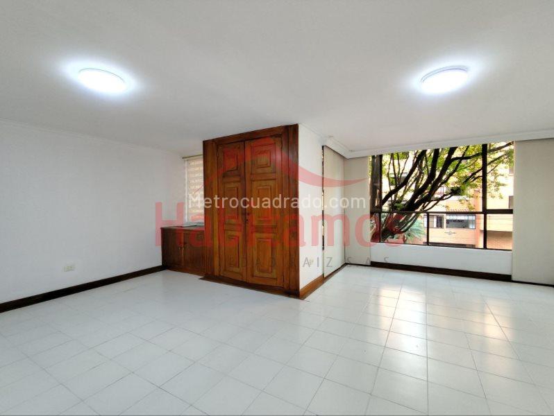 Modern 2BR Apartment in Laureles
