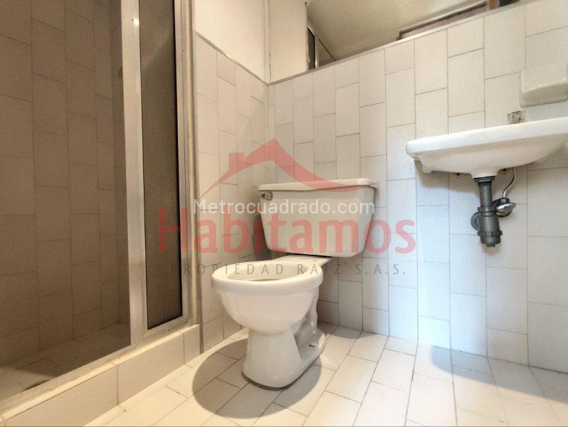 Apartamento Moderno de 2 Alcobas en Laureles - 8