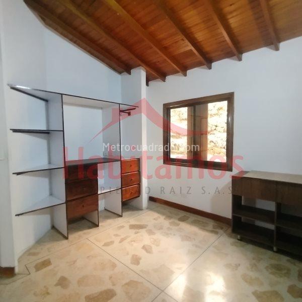 Casa con Encanto de 3 Alcobas en El Poblado - 8