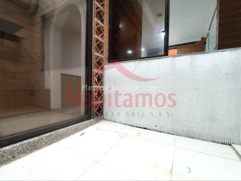 Apartamento de 2 Alcobas en Belén con Patios - 8
