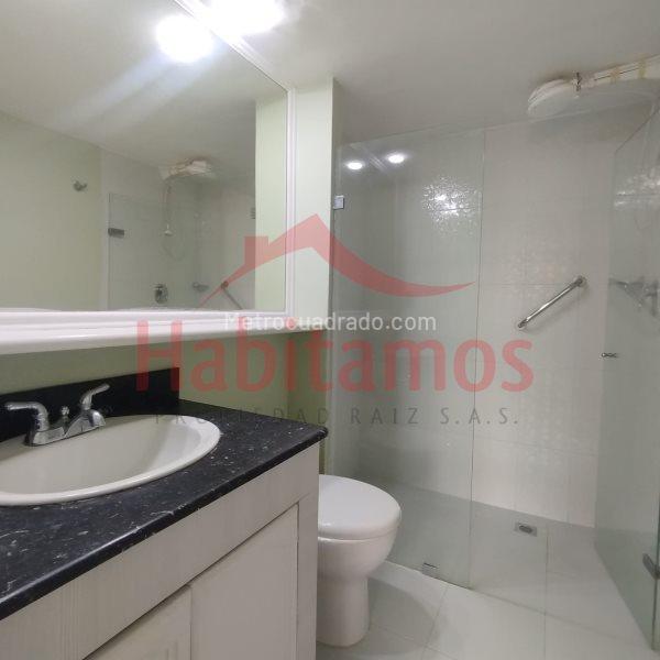 Apartamento Urbano de 2 Alcobas en El Poblado - 5