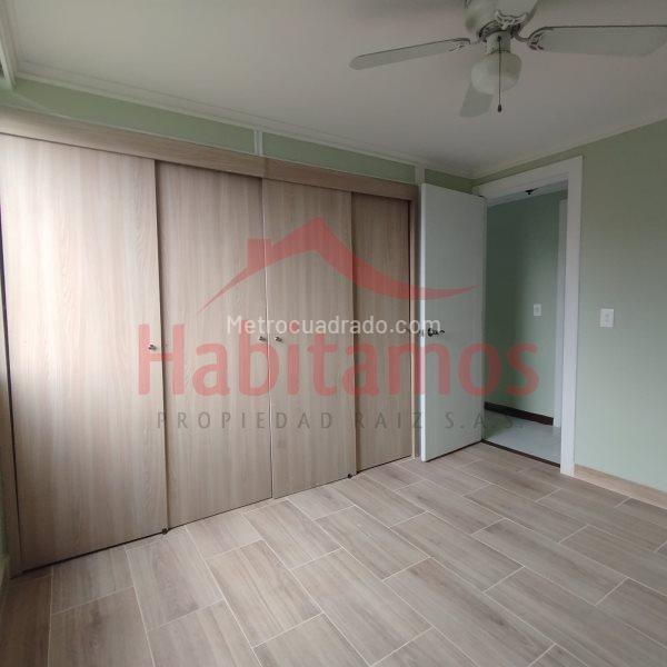 Apartamento Urbano de 2 Alcobas en El Poblado - 8
