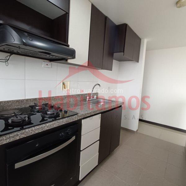 Apartamento moderno de 3 alcobas con balcón en El Trianon - 6