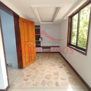 Casa de 3 alcobas en venta en El Poblado, Medellín, 200 m² · foto 15 de 20