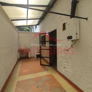 Casa de 3 alcobas en venta en El Poblado, Medellín, 200 m² · foto 18 de 20