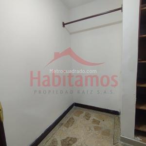 Casa de 3 alcobas en venta en El Poblado, Medellín, 200 m² · foto 19 de 20