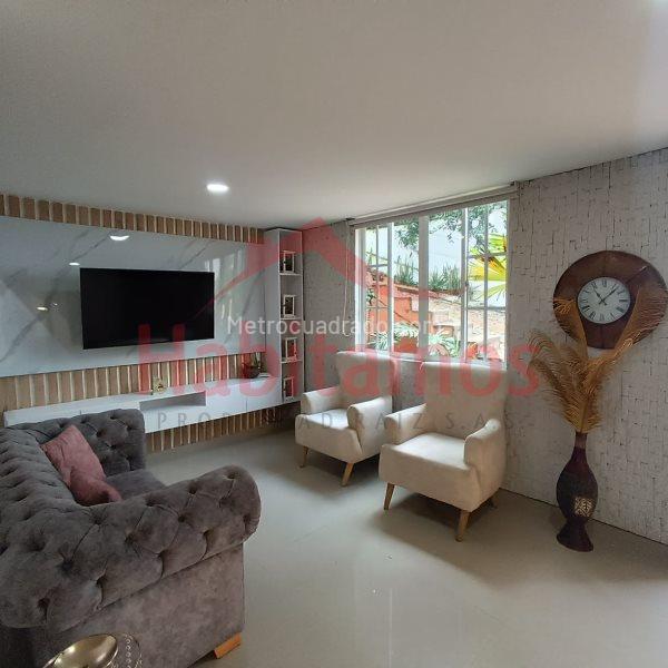 4BR House in Loma Del Barro (200 m²) - 2