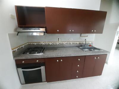 Apartamento en venta en Belen, Medellín · foto 3 de 13