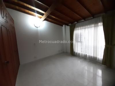 Apartamento en venta en Belen, Medellín · foto 9 de 13