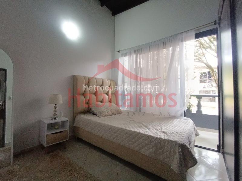 Spacious 5BR House in Laureles - 5