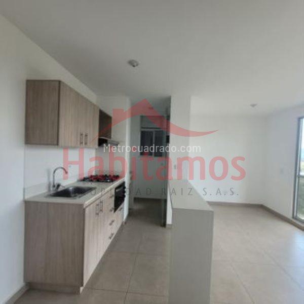 2BR Apartment in Fontibon (50 m²) - 3