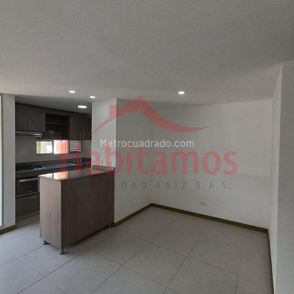2BR Apartment in Las Antillas (67 m²) - 2