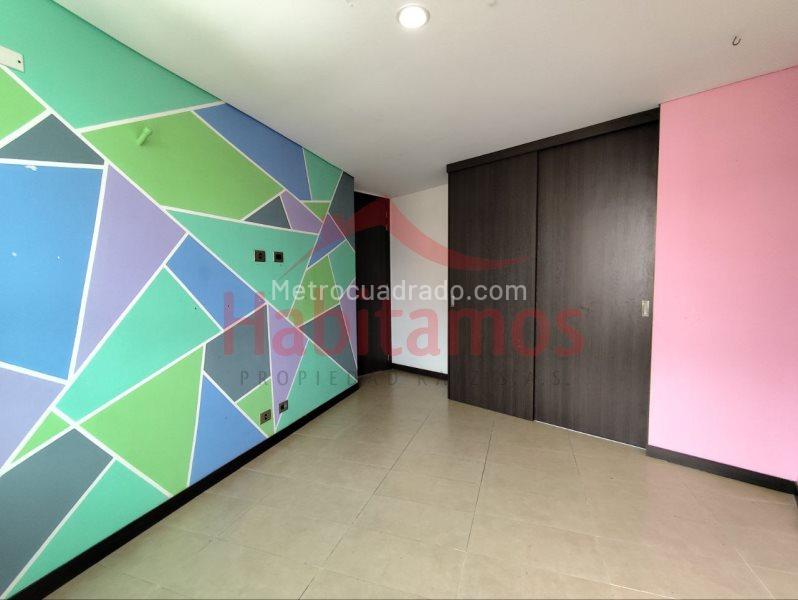 Apartamento moderno de 3 Alcobas en Florida Nueva - 5