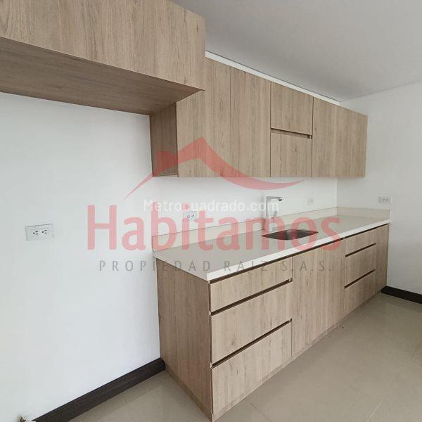 3BR Apartment in El Plan (86 m²) - 2