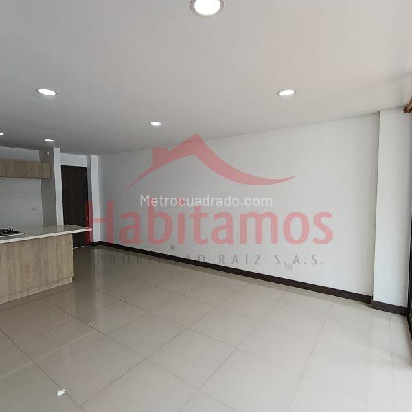 2BR Apartment in El Plan (66 m²) - 5