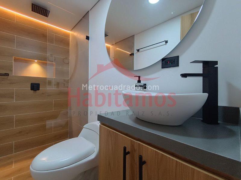 Apartamento Luminoso de 2 Alcobas en Laureles - 4